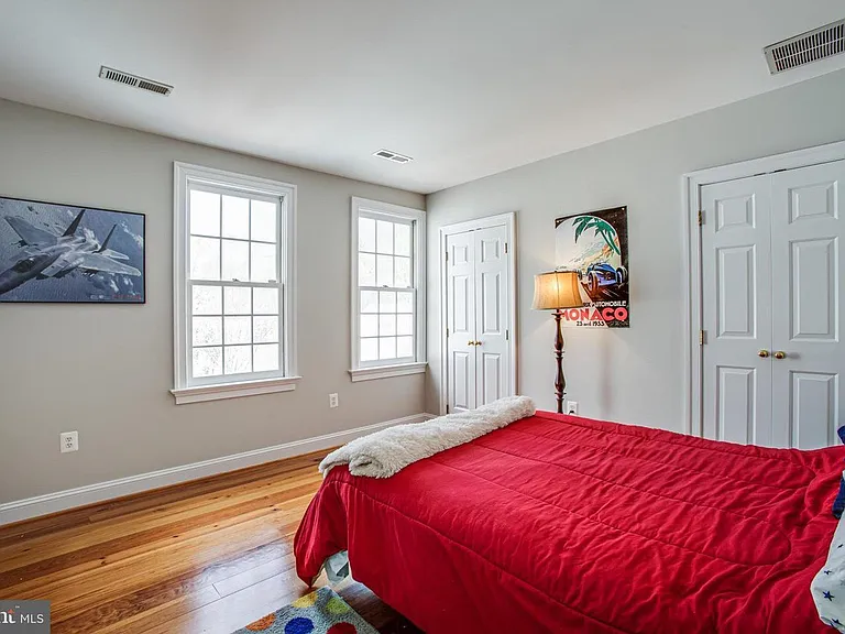 507 Hanover St — Photo 19