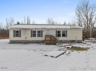 5721 Bluewater Hwy, Saranac, MI 48881