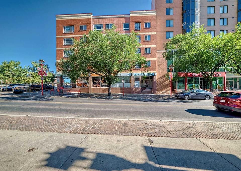 1st image of 110 S 2nd Ave SE #512