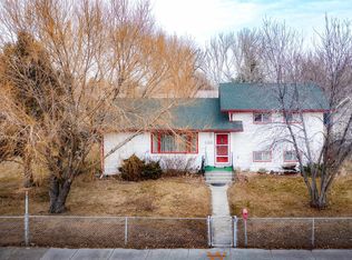 1521 Charles Ave, Worland, WY 82401