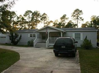 694 Watson Rd, Freeport, FL 32439