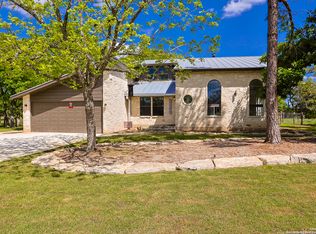 32507 Tierra Robles Dr, Bulverde, TX 78163