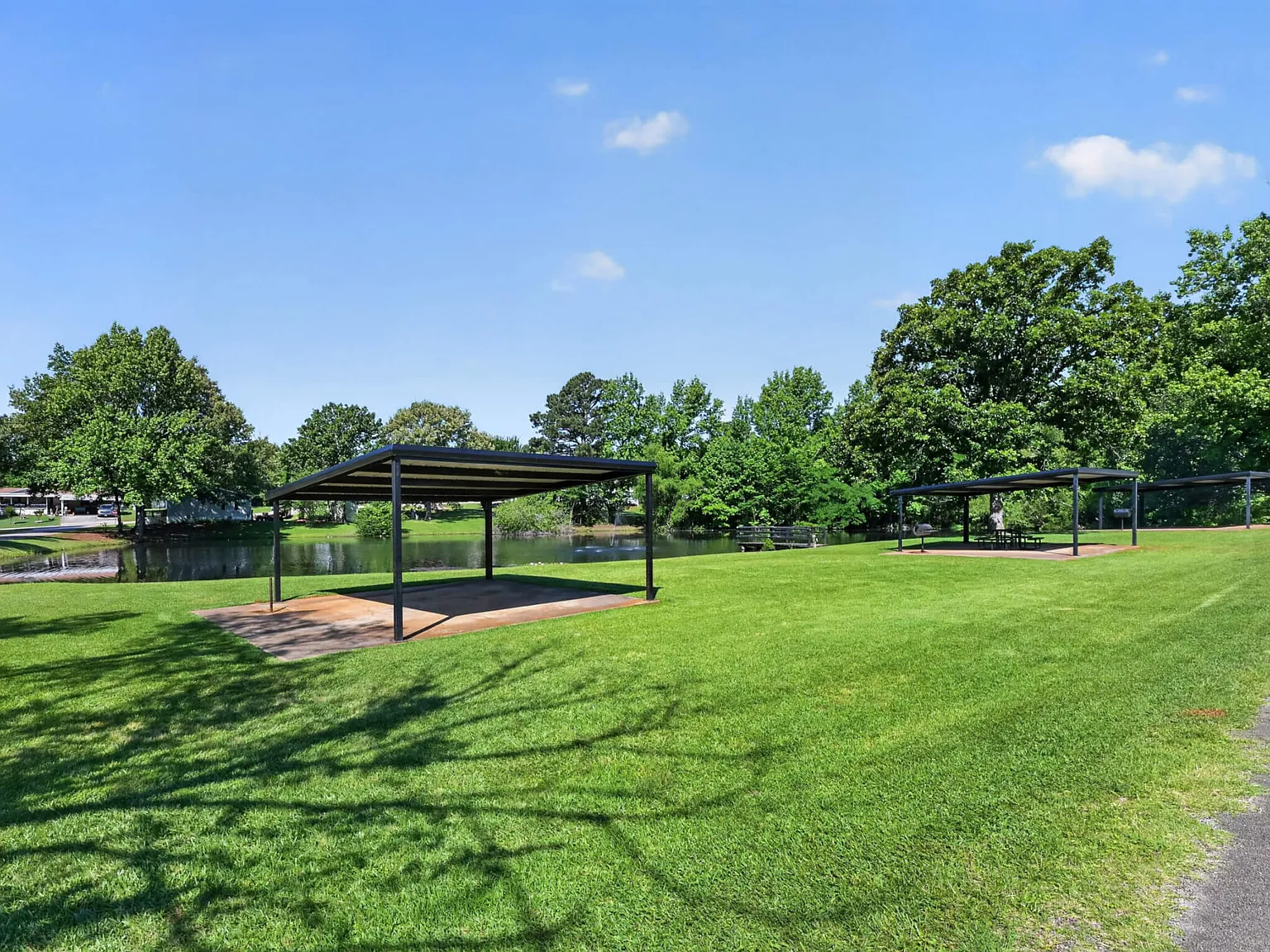 Eagle Creek — Photo 1