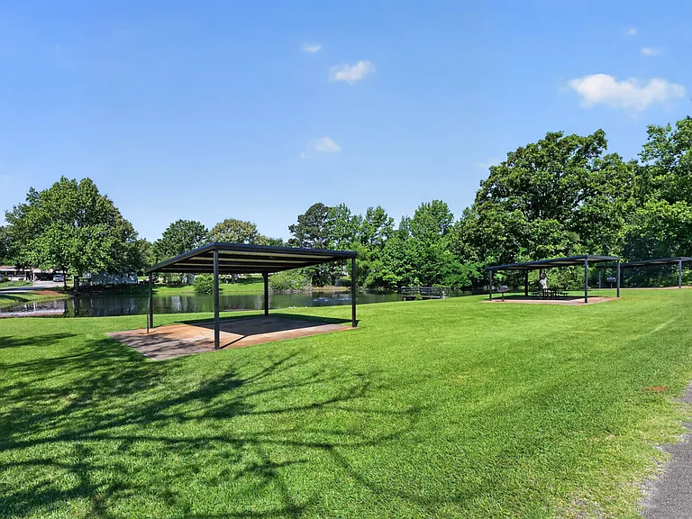 Eagle Creek — Photo 11