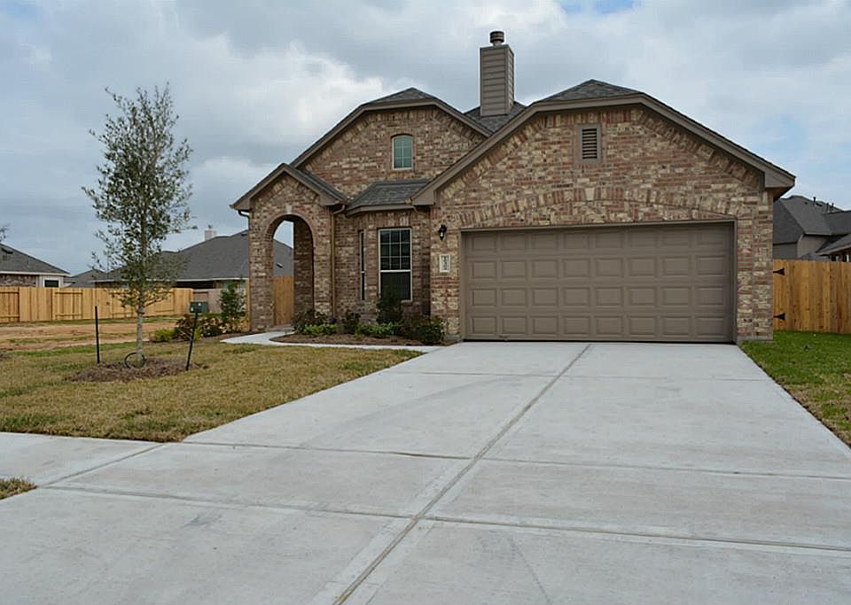 1st image of 16302 Tyler Reach Dr
