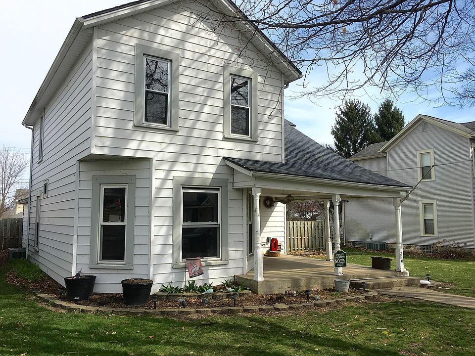 1st image of 286 N Main St