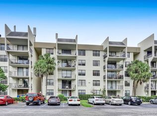 6195 Rock Island Rd APT 301, Tamarac, FL 33319