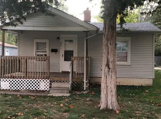 2851 S 14th St, Springfield, IL 62703