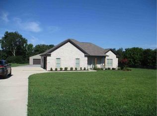 23359 Mooresville Rd, Athens, AL 35613