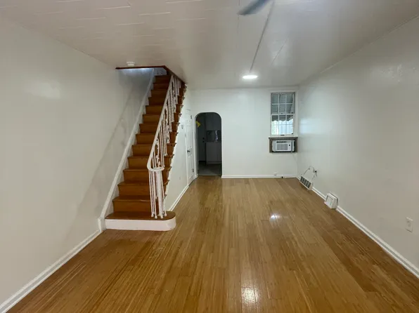 3268 Tilton St, Philadelphia, PA 19134