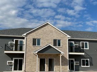 231 Railroad St, Rock Springs, WI 53961
