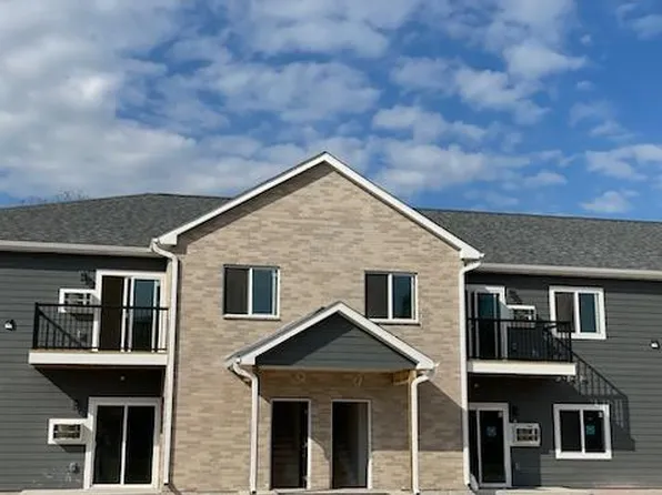 231 Railroad St, Rock Springs, WI 53961