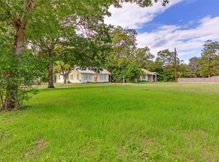 211 W Schubert St, Fredericksburg, TX 78624