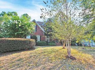 4447 Rustling Woods Dr, Denver, NC 28037