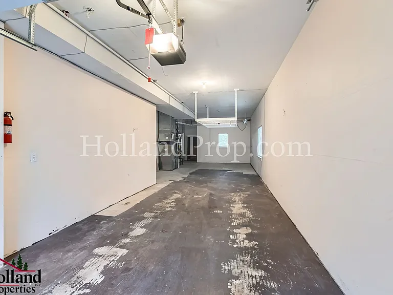 10250 NW Village Heights Dr — Photo 27