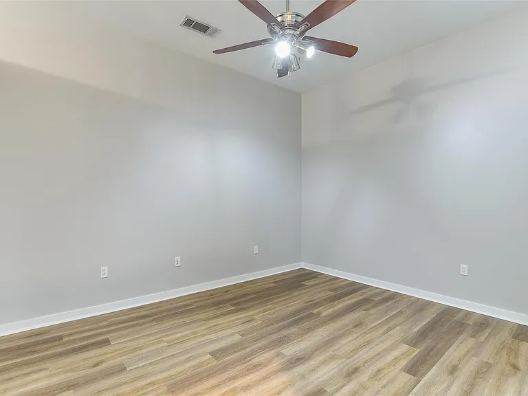 507 Sabine St #709 — Photo 10