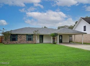107 Swoon Dr, Lafayette, LA 70508