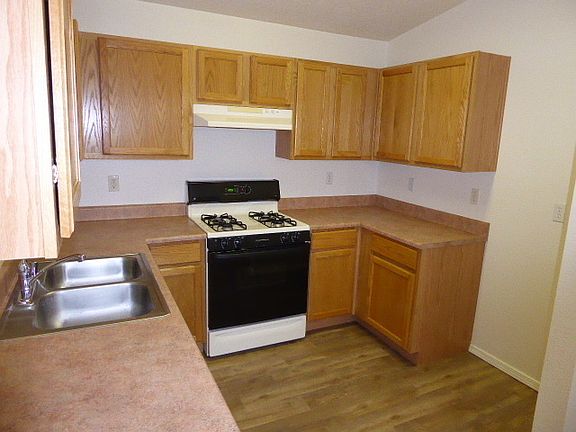 3rd image of 11301 Miravista Pl SE