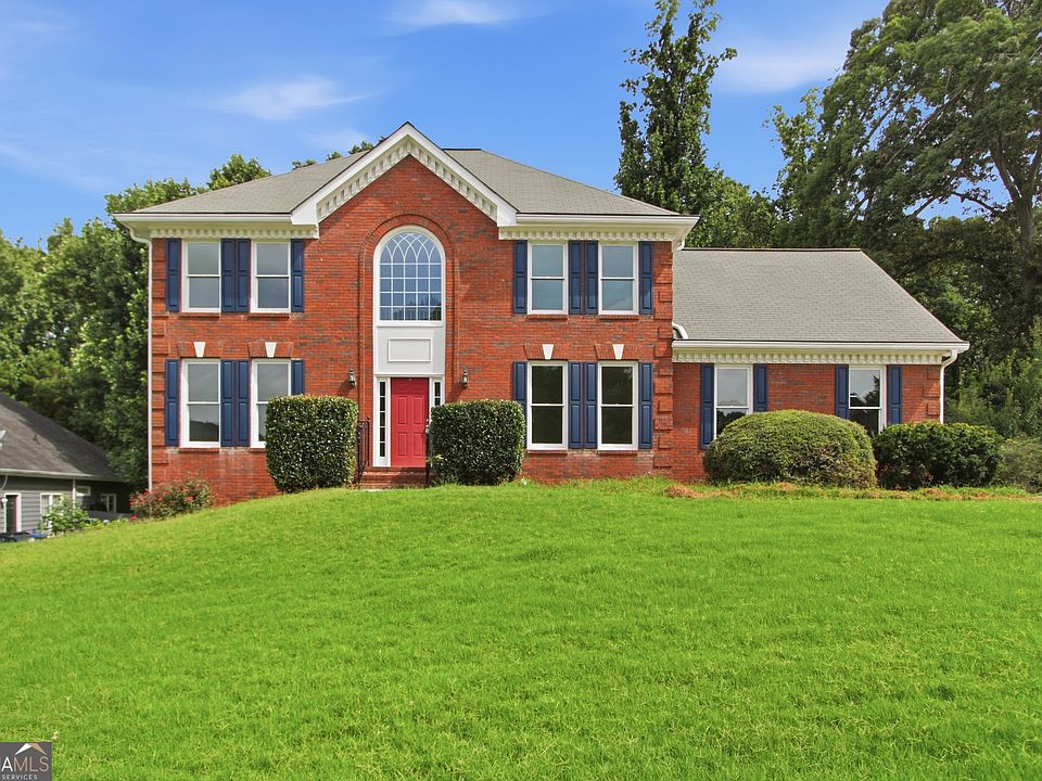 1st image of 470 Fairway Walk Dr