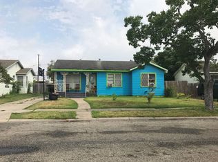 1042 Cunningham St, Corpus Christi, TX 78411