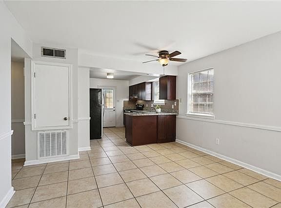 4th image of 2129 Pasadena Ave APT B