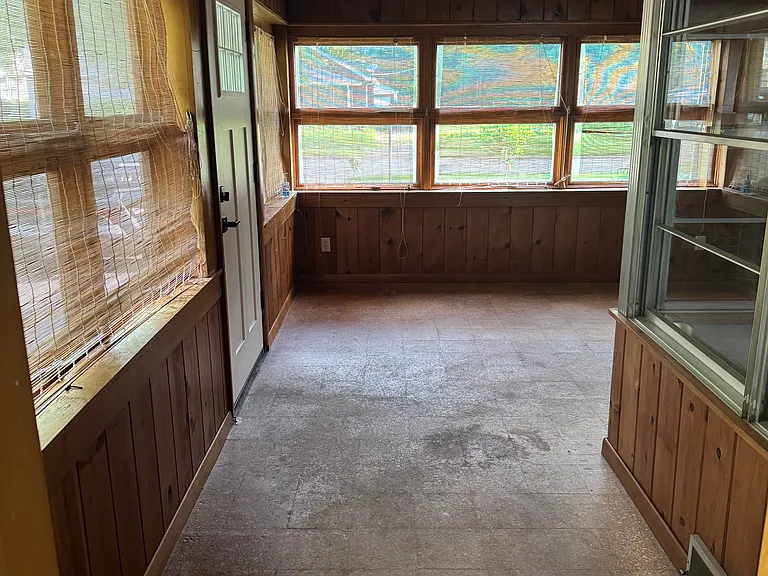 Sun porch