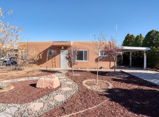2724 Graceland Dr NE, Albuquerque, NM 87110