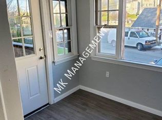 610 Roosevelt Ave #C, Glenside, PA 19038