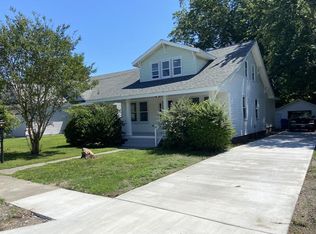 316 Roselynn Ln, Virginia Beach, VA 23454