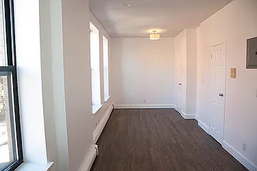 Rented by COASTLINE NEW YORK INC