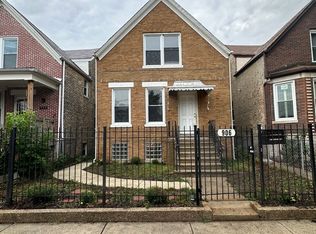 906 N Homan Ave, Chicago, IL 60651