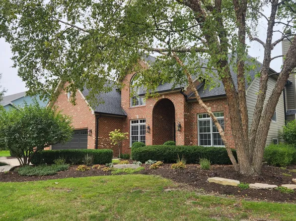 2211 Joyce Ln, Naperville, IL 60564