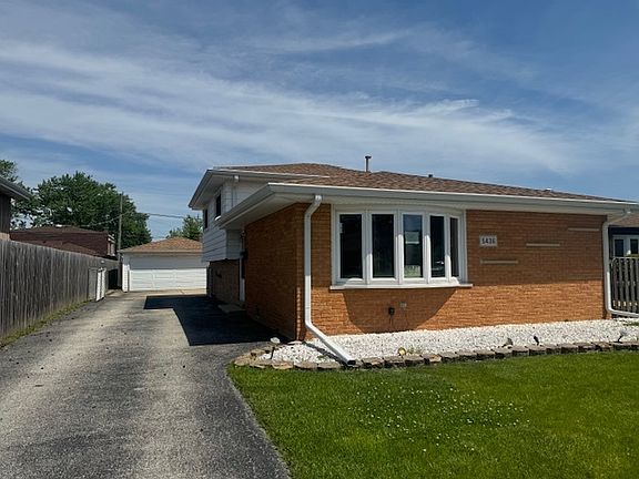 2nd image of 5436 138th St