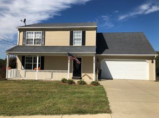 106 Buttercup Ct, Radcliff, KY 40160