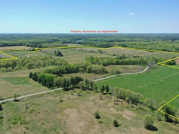 Czech Rd, Coloma, WI 54930