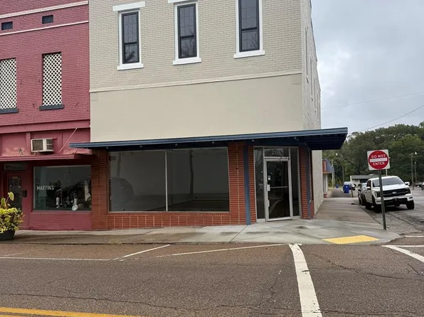 2356 Cedar St, Mc Kenzie, TN 38201