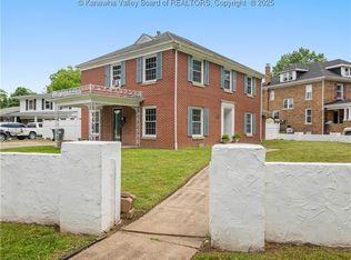 1300 Enslow Blvd, Huntington, WV 25701