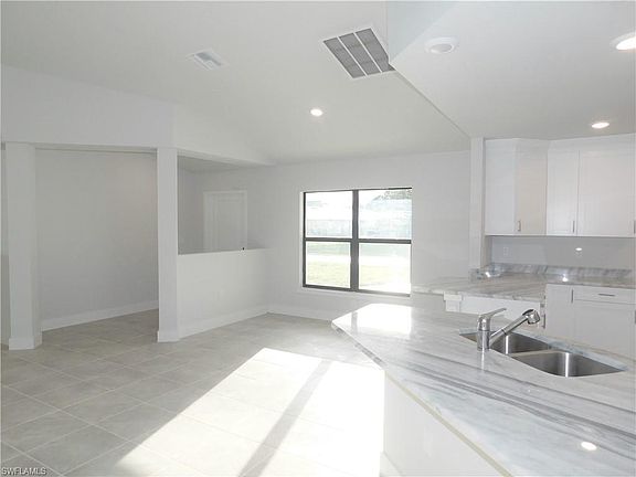 4th image of 6331 Astoria Ave