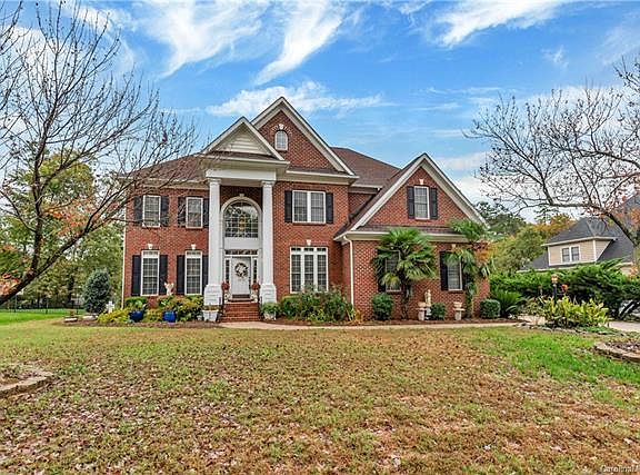 2nd image of 4252 Belle Meade Cir