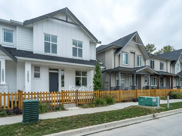 20517 76th Ave, Langley, BC V2Y 3T1