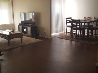 4322 Nutmeg Ln APT 226, Lisle, IL 60532