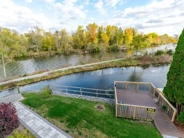 51 Rivermill Blvd #103, Kawartha Lakes, ON K9V 6E8