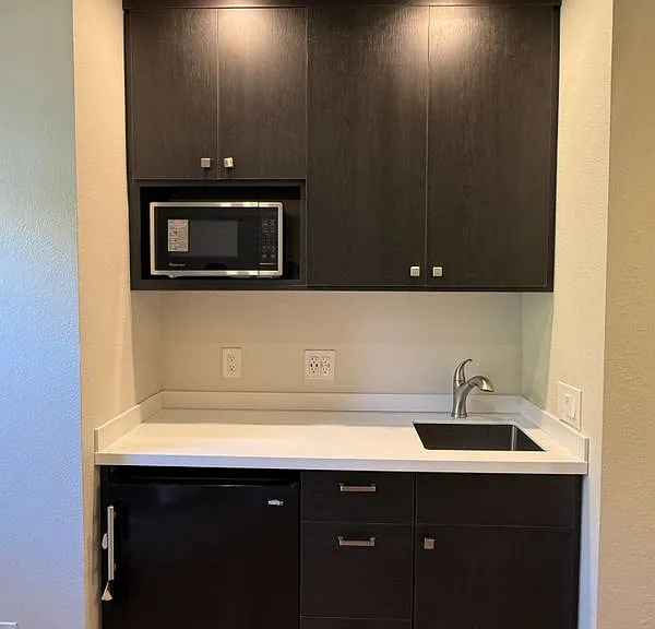 25520 Aragon Way — Photo 3
