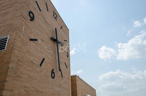 Rented by Brick&Mortar | media 43