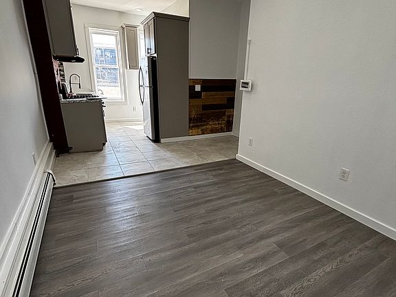 4th image of 48 Market St Floor 2