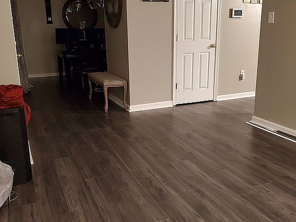4th image of 8105 Falcon Creek Ct