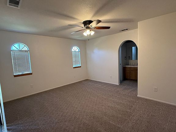 5th image of 16869 Crestview Dr