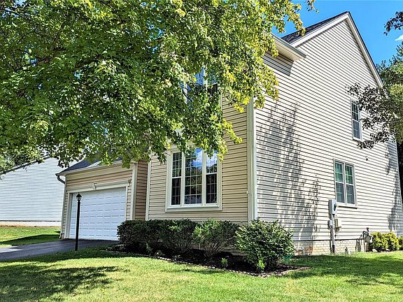 4th image of 14422 Tracy Schar Ln