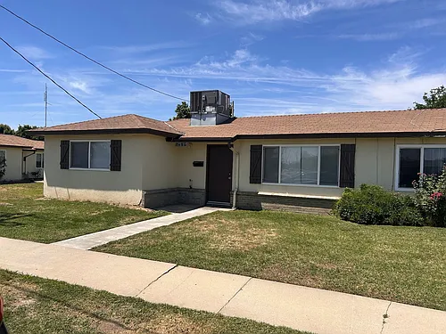 1424 Rodgers Rd Photo 1