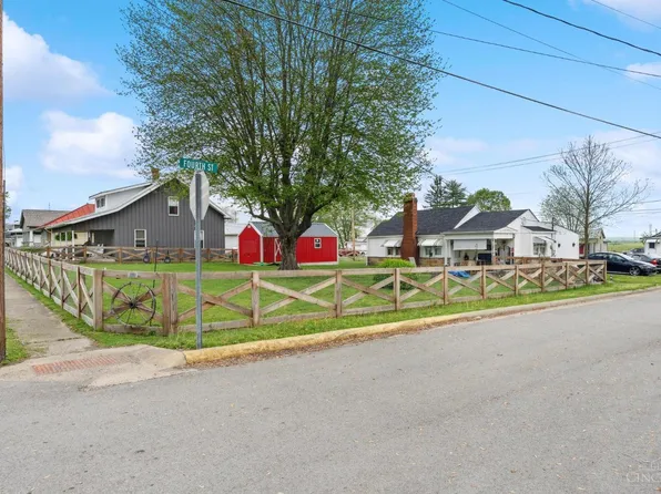 100 E 4th St, Seaman, OH 45679